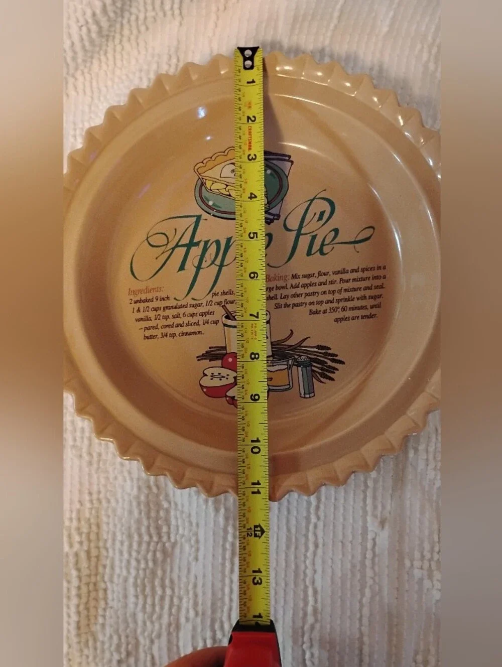 Apple Pie Ceramic Pie Dish in Tan with Decorative Recipe Art